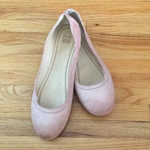 **Moving Sale** Frye Carson BalletRttlesnkPink 9.5